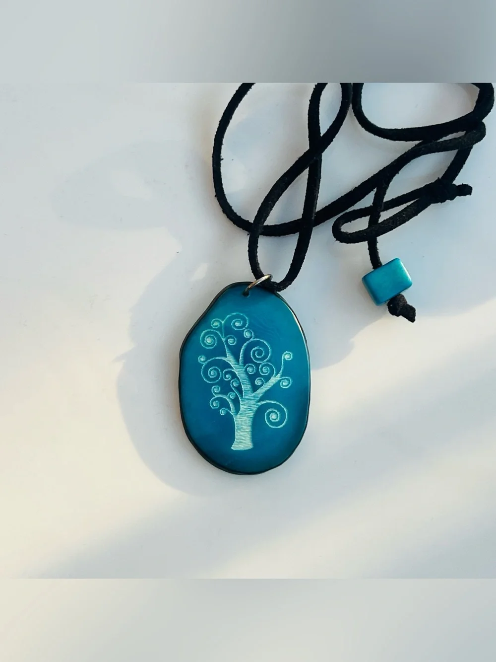NWT | Scout | Turquoise/Blue Tree Pendant Necklace | Handmade | Adjustable Cord